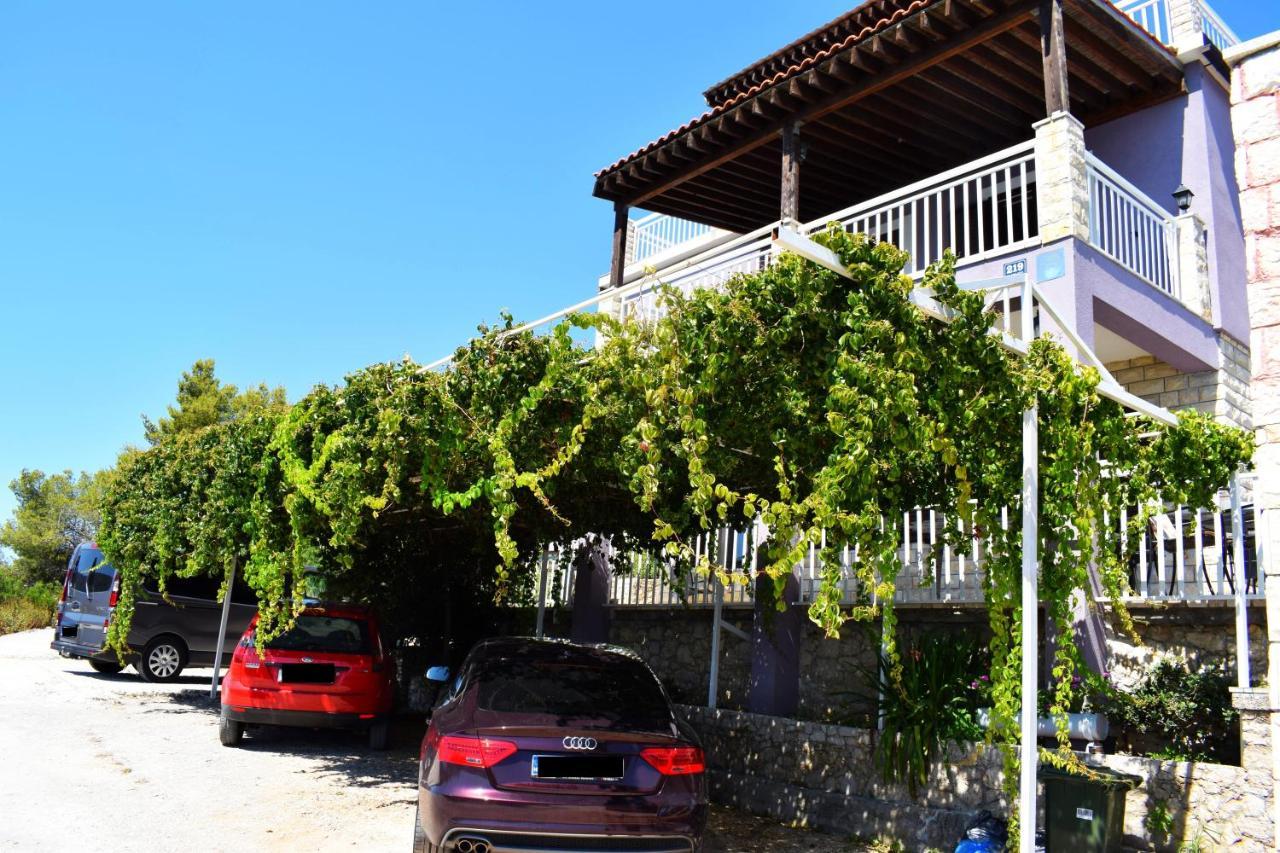 Seaside Villa near Trogir - Poljica Marina  Exterior foto